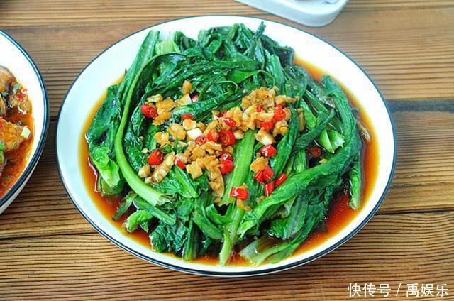 1家3口的晚餐,2荤2素,15块钱搞定,丰盛又营养,特划算!