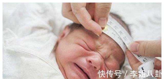 脚印|为何医院要给新生儿留脚印而不是手印？医生不明说，宝妈也要知道