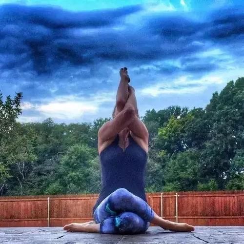 关节|还在忙着开肩开髋开胸你可能离瑜伽越来越远