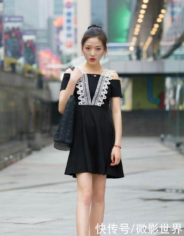 肩膀|吊带裙会选的美女，穿出了小女人和温柔美