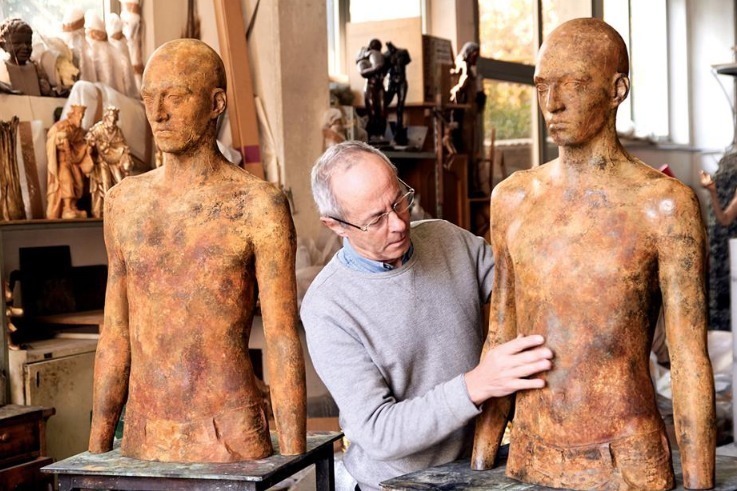 布鲁诺!他将灵魂注入木雕,把木头变成艺术品,靠神技征服众人