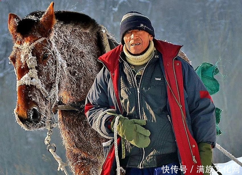  马车|从林海雪原中“爬犁竟比马车快”的怪现象，看东北爬犁民俗史