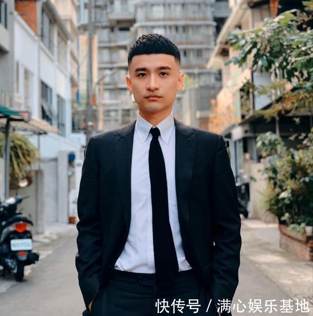 背头|男生想变帅别随便剪头发,这11款发型简单又帅气,值得尝试