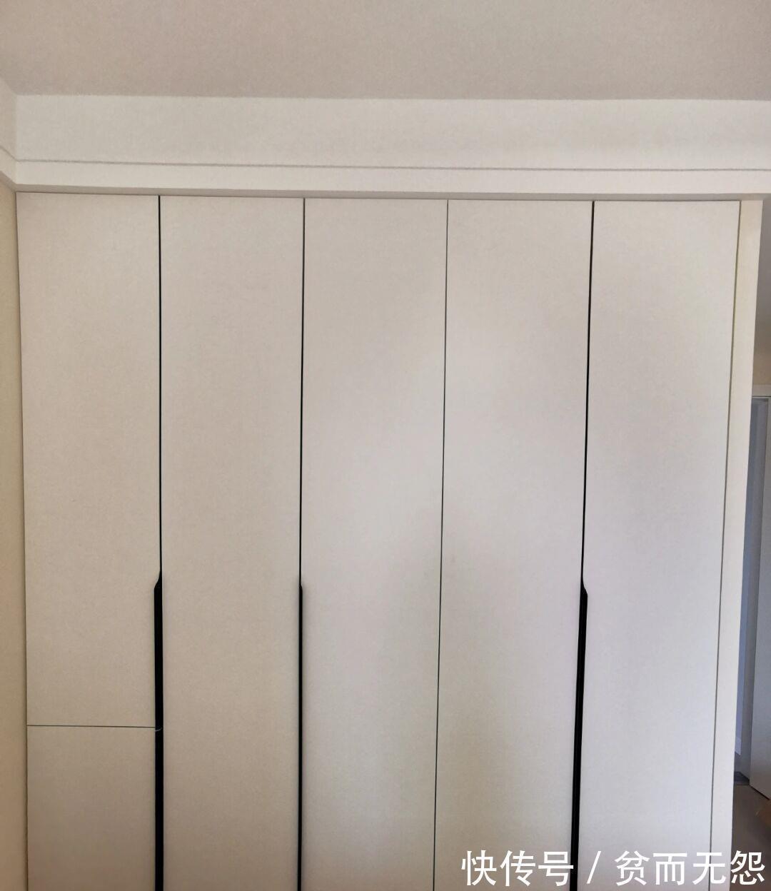 硬装|硬装做完了,不做电视墙,打扫干净很喜欢,尤其是木工打的柜子!