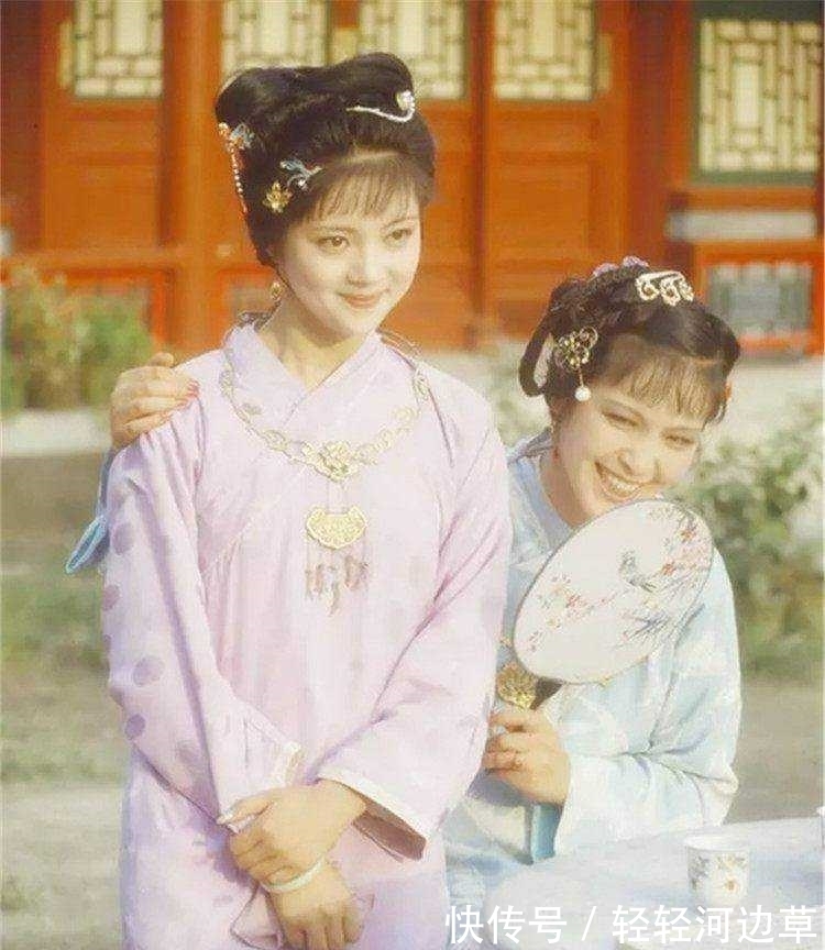 海棠社|薛宝钗才华横溢，远在探春之上，为何螃蟹宴上却落得倒数第一？