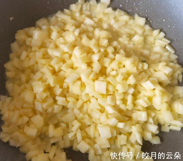 苹果蛋挞,香甜中淡淡的酸,香酥诱人!