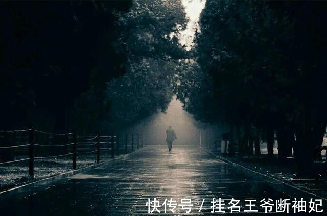 小说|四本越看越上瘾的精品小说,开头虽然容易劝退,剧情却惊艳无比!