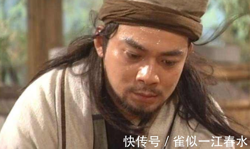 武功!为何说萧峰坠崖未死?你看他在崖底遇见了谁?自创武功惊艳数百年