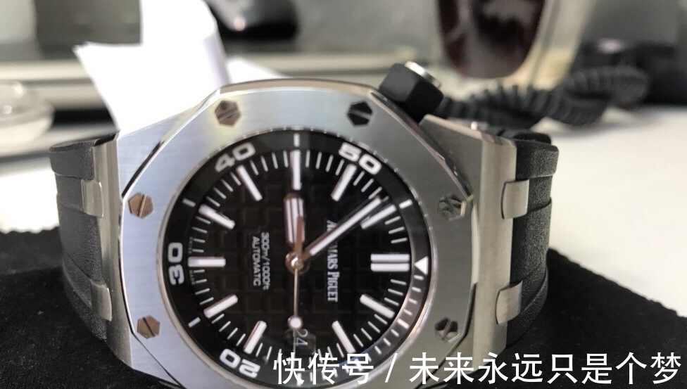 宝珀|欧米茄海马300不够上档次?劳力士、爱彼、宝珀的潜水表可以了吧?