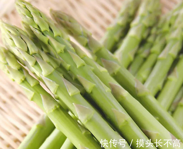 油质|油质脆芦笋——解锁芦笋最鲜美的吃法