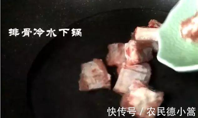 玉米粒|电饭锅排骨焖饭,做法简单,排骨软烂鲜香,看一遍就学会