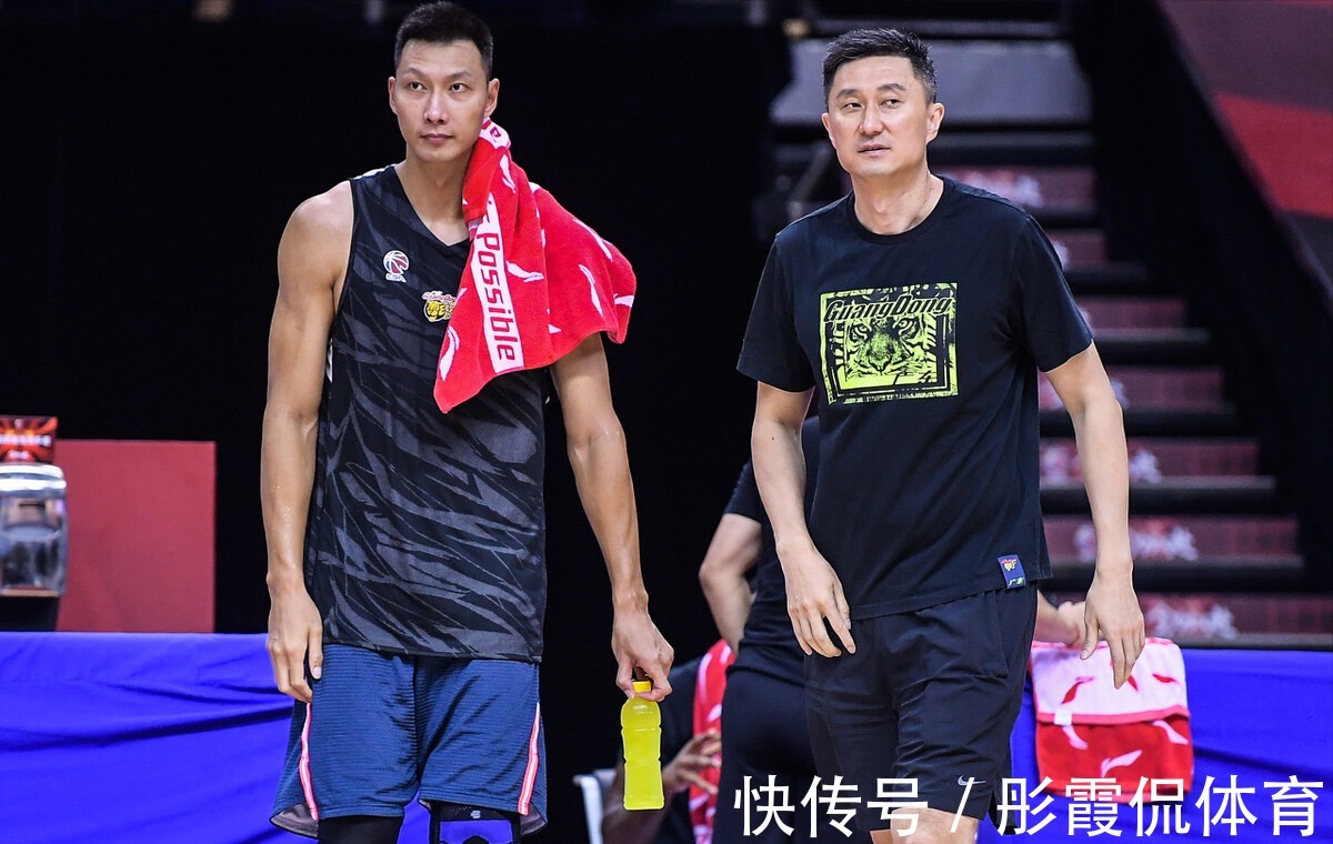 合同|周琦脸红吗?易建联宣布重大决定,朱芳雨告诉睢冉什么叫规矩