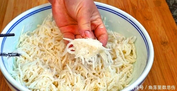 白菜|天凉后,吃白菜南瓜不如吃它,5毛钱1斤,蒸着吃最香,软糯有嚼劲