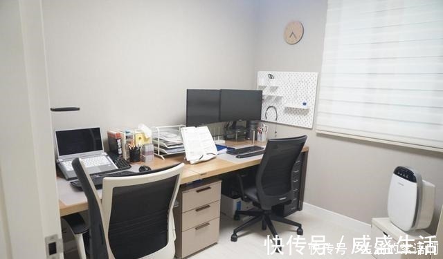 衣帽间|她一家3口，住110㎡客厅坚持不买沙发，2个衣帽间！太舒服了！