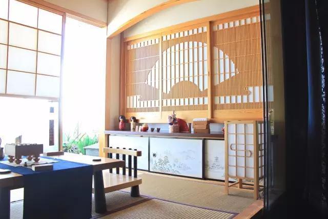 珠江新城|160㎡后现代风,冷静睿智的黑形成这豪宅的气质