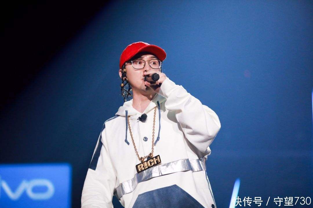 那吾克热 《中国新说唱》冠军杀出重围,那吾克热艾热成为候选人