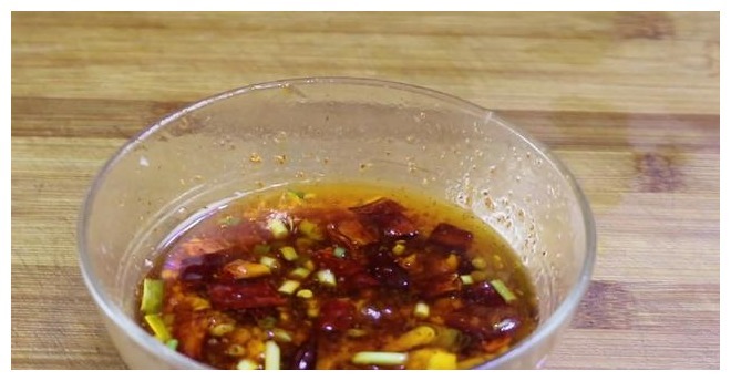 吃了30年的包菜,这做法第一次见,一大盘上桌不够吃,超过瘾