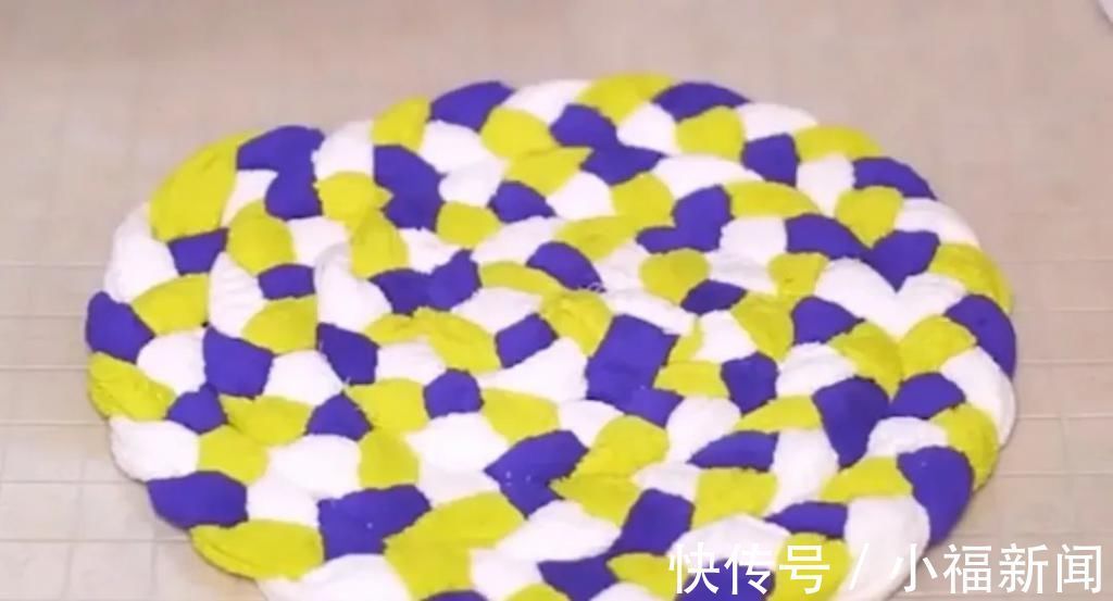 旧衣服、旧毛巾、毛线、麻绳这些改造在地毯，少钱又实用