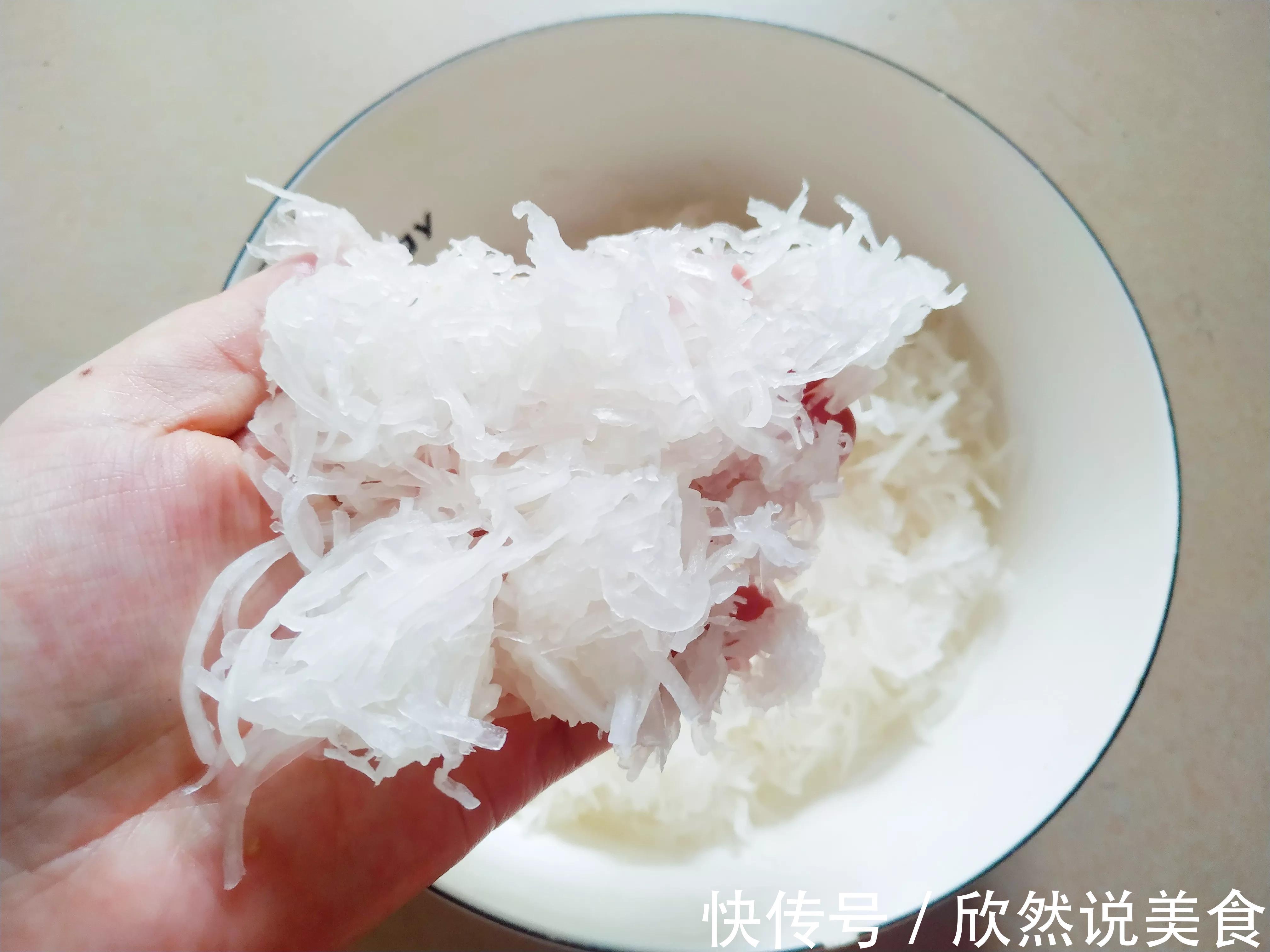 萝卜丸子怎么做好吃记住加2种料,丸子金黄酥香不回软、不油腻