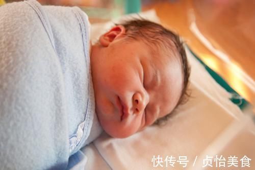 宝妈|对于新生儿宝宝，侧卧、仰卧和俯卧哪种睡姿利于发育？妈妈要知晓