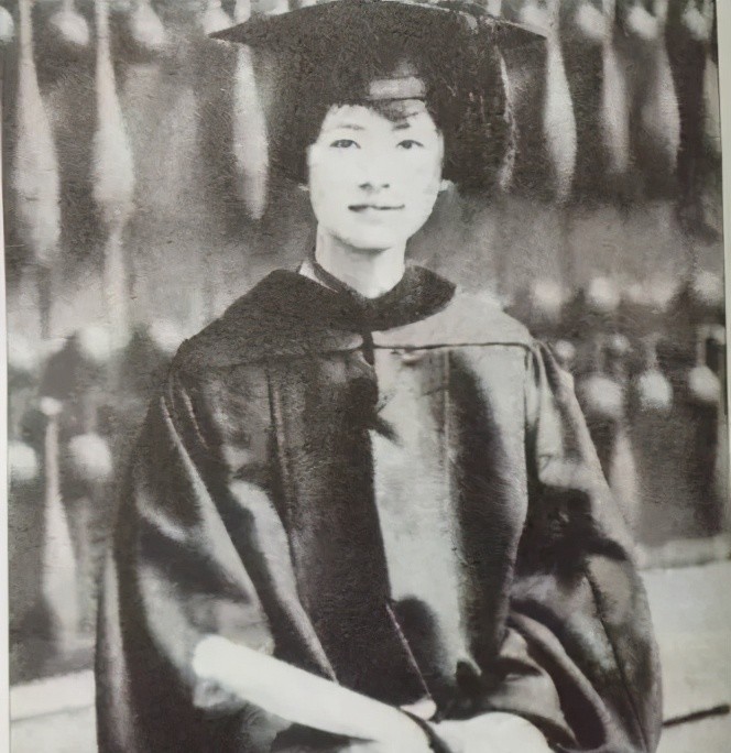 儿子|民国才女林徽因墓碑被砸,她的儿子为何不愿修复?答案其实很简单