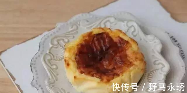 模具|蛋糕这样做，简单又好吃，10分钟超快手，搅一搅，烤熟就能吃