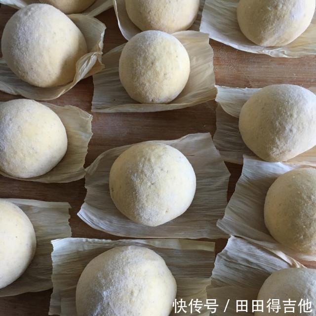 馒头|牛奶燕麦南瓜馒头,暄软可口