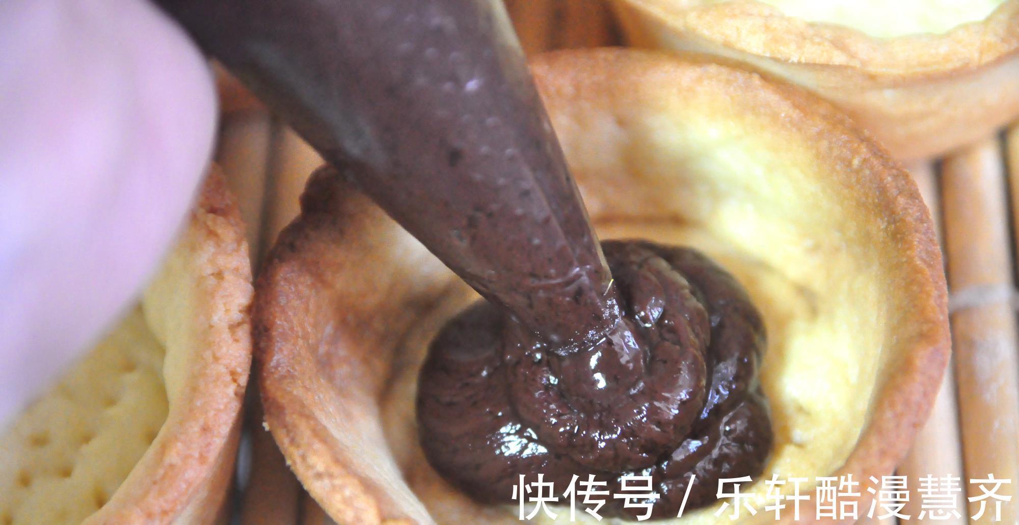 烘培|巧克力灌心爆浆曲奇，新手烘培，做法简单，一口一个停不下来