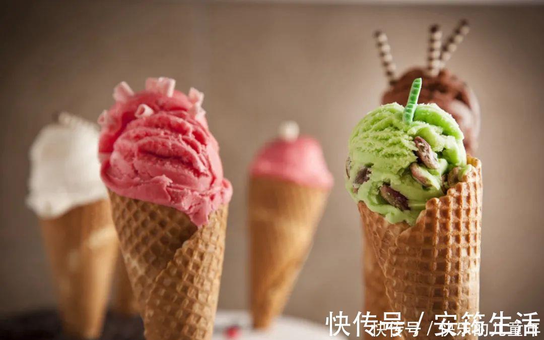 冷饮|孕期孕妇在偷吃雪糕时，胎儿的反应简直萌化了，多可爱的小宝贝啊