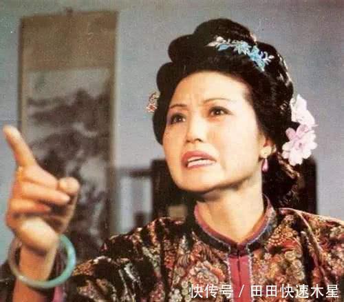 性格|元春在省亲中做了一件事,暴露出她的真实性格,比林黛玉还小心眼