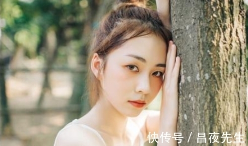 黄粱梦醒夜未央|八首初秋词：斜风一缕幽幽过，黄粱梦醒夜未央