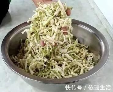 萝卜|这4种蔬菜晒干后，比新鲜的更好吃，生炒炖肉都行，放1年不会坏