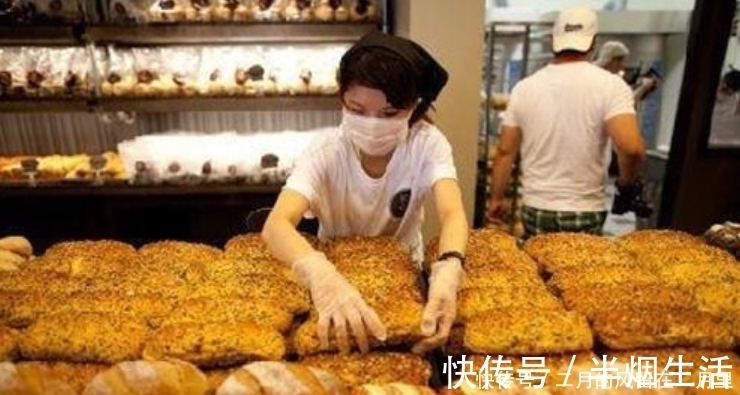 去面包店买面包，不要买这4种，老板：只有不懂的人才喜欢吃！
