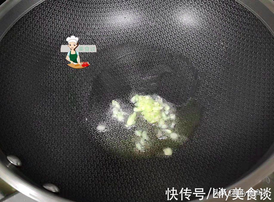 秋天|秋天，这素菜简单一炒，不放肉也很鲜，美味正当季，秋天吃特营养