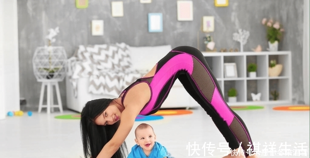 书虫|新生儿满月时会长几斤、长多少厘米、每天喝多少奶?附上测量方法