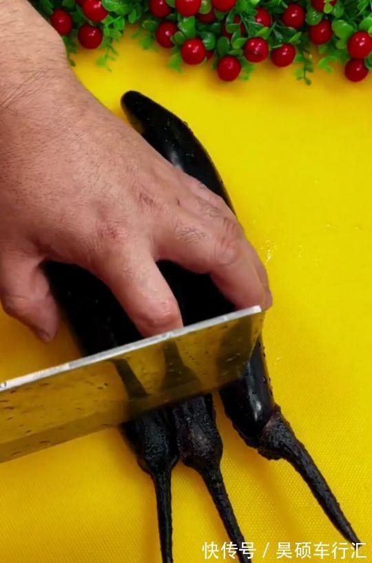 好吃|今天美食,蒜泥茄子,超级好吃,超级下饭,喝酒吃饭不错的选择