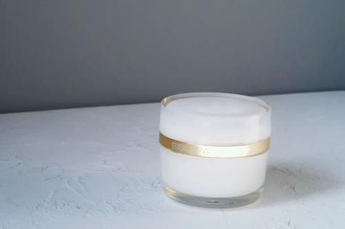  面霜|我开了10罐面霜，给你参考参考吧！