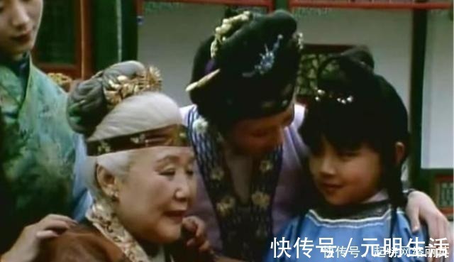 王熙凤|红楼梦：王熙凤拿林黛玉开玩笑，其中暗含的信息不简单