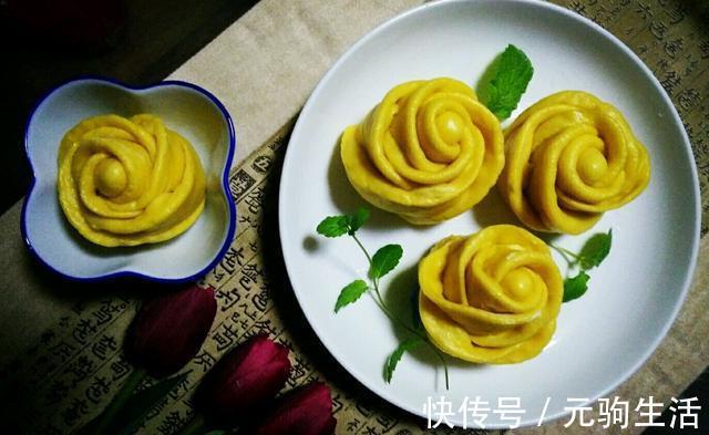 南瓜加面粉，除了发糕还能做成花，好吃又好看，真正的色香味俱全