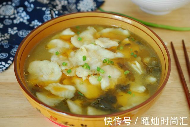 鱼片|同事懵了，不相信做酸菜鱼这么简单，鱼片完整不碎，连汤都很鲜