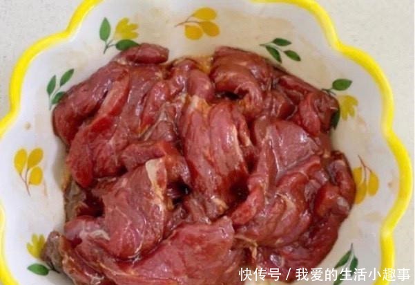 牛肉想要炒得嫩，几个小细节得注意，不会我教你呀！