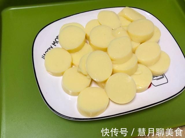 白玉豆腐|金针菇的“黄金搭档”,好吃营养谁也比不过它,成本低