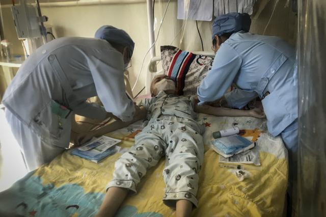 出血性膀胱炎|女子顺产不成挨一刀后怨恨心骤起,今孩子病重她躲回娘家独享清闲