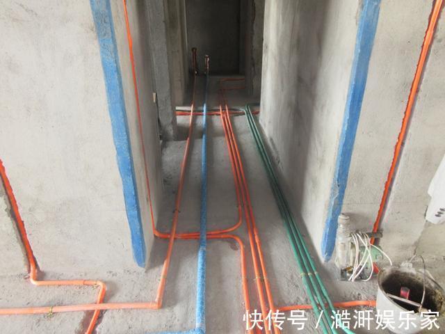 实用|水电改造别做横平竖直了，这样做省钱又实用，内行人如今都选这种