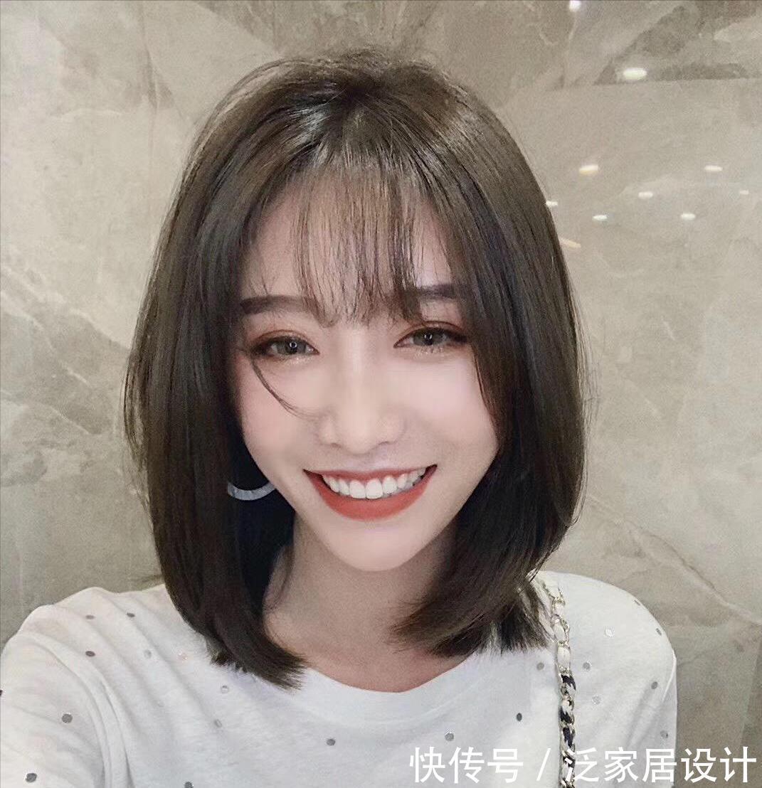 发型|这才是2021年流行“锁骨发型”的典范!瞧博主这4款,洋气又减龄