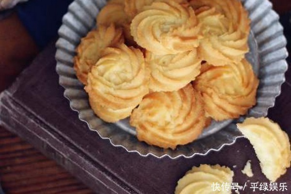 想吃小饼干不用再买了，自制小饼干教给你，没有烤箱也能做