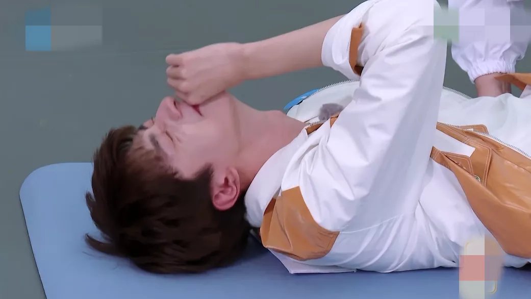 《奔跑吧》新一季开播,蔡徐坤缺席,游戏如作秀,下季别拍了好吗