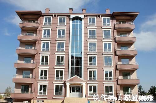 楼市|今年不买房,5年后是“哭”还是“笑”党媒发文直言