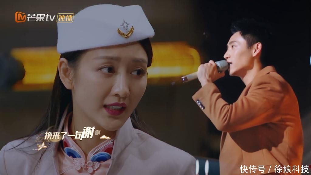 何炅撒贝宁因名场面泪目,周深孟佳却一脸懵,新老玩家差距明显!