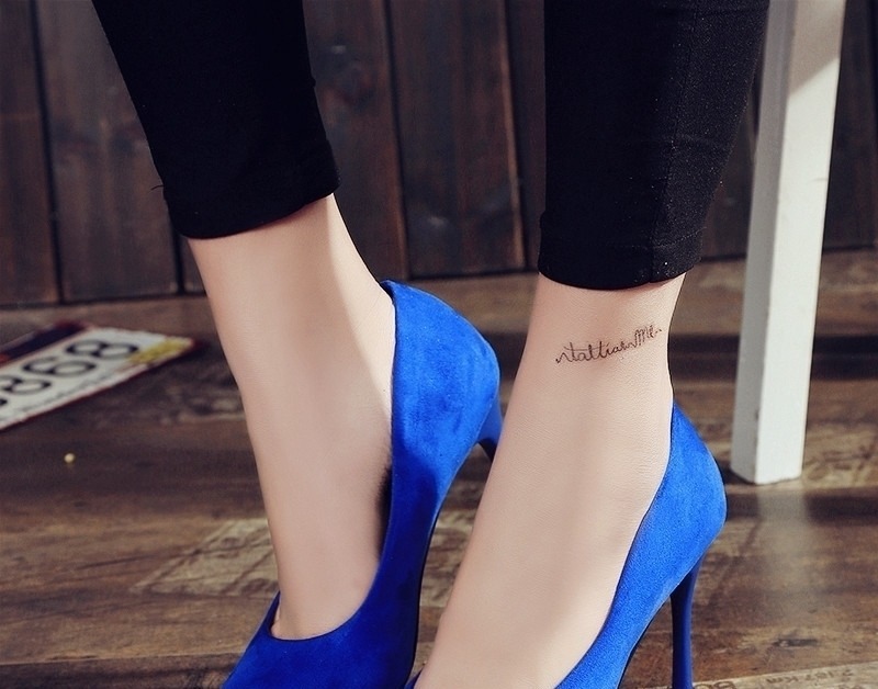 透气性 不是我吹，这种刚上新的高跟鞋，上脚保管让你穿出不一样的气质